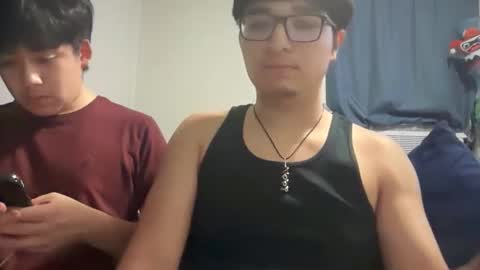 Santiago18 online show from November 2025 06:41:02 AM