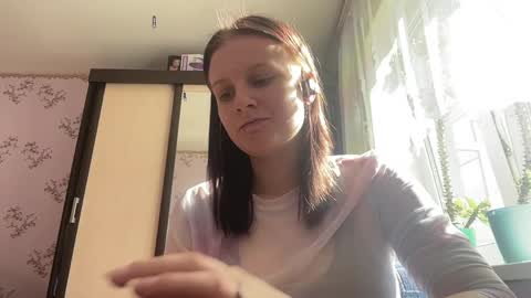 Snapshot of santinagillingham chatting on April 2026 08:09:02 AM Sofia online show from April 2026 08:09:02 AM