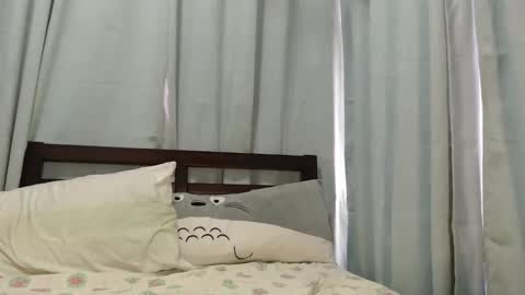 Snapshot of santosrowena043 chatting on April 2026 12:15:01 AM Miss Rue online show from April 2026 12:15:01 AM