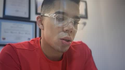 Snapshot of santoxxxkinney chatting on February 2026 10:41:01 PM santoxxxkinney online show from February 2026 10:41:01 PM