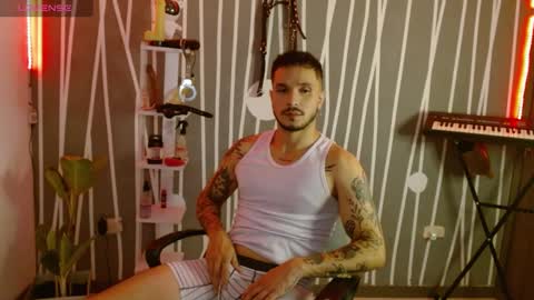 Santy Torres online show from January 2025 02:50:02 AM