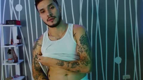 Santy Torres online show from March 2025 03:05:02 AM