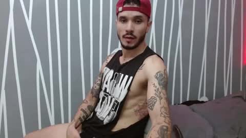 Snapshot of santti_torres chatting on March 2026 02:50:01 AM Santy Torres online show from March 2026 02:50:01 AM