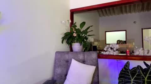 santy online show from December 2025 08:46:01 PM