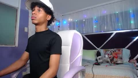 santy online show from April 2026 12:39:01 AM