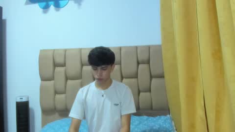 Santiago online show from January 2025 04:20:01 AM