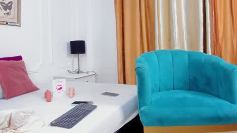 Snapshot of santy_carrington chatting on December 2024 09:19:01 PM Santiago Carrington online show from December 2024 09:19:01 PM