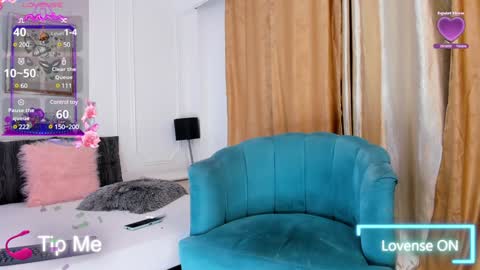 Snapshot of santy_carrington chatting on February 2025 08:21:01 PM Santiago Carrington online show from February 2025 08:21:01 PM