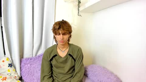 Snapshot of santy_kitty chatting on February 2025 04:37:02 AM kitty online show from February 2025 04:37:02 AM