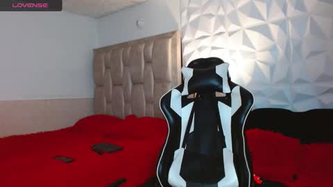 Snapshot of santyago_taylor chatting on December 2024 09:04:01 PM Santyago online show from December 2024 09:04:01 PM