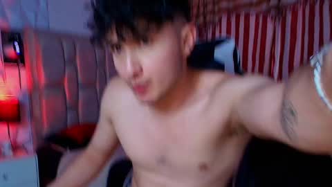 Snapshot of santyago_taylor chatting on February 2025 10:55:02 PM Santyago online show from February 2025 10:55:02 PM