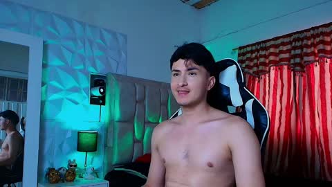 Snapshot of santyago_taylor chatting on February 2025 06:24:01 PM Santyago online show from February 2025 06:24:01 PM