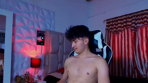 Snapshot of santyago_taylor chatting on February 2025 07:56:01 PM Santyago online show from February 2025 07:56:01 PM