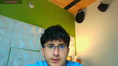 Snapshot of santyago_taylor chatting on September 2025 06:19:01 PM Santyago online show from September 2025 06:19:01 PM