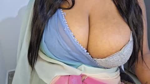 sanvi13 online show from April 2026 01:22:02 AM