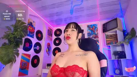 Snapshot of saori_katusmi chatting on October 2025 11:47:02 AM Tatiana online show from October 2025 11:47:02 AM