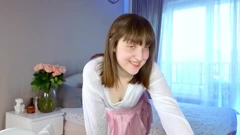 Snapshot of saphirree chatting on October 2025 03:08:02 PM Anny online show from October 2025 03:08:02 PM