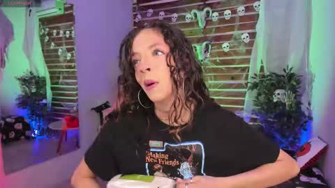 Valerin online show from October 2025 01:19:02 AM