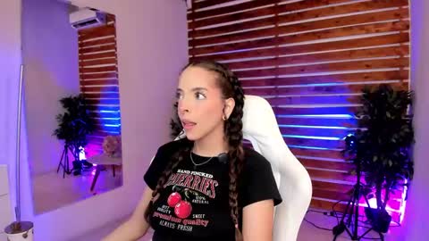 Valerin online show from May 2026 01:14:02 AM