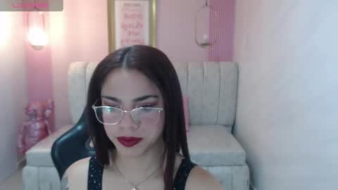 sara1_s online show from April 2026 03:20:02 AM