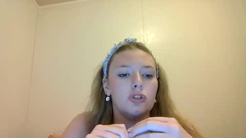 sara9920 online show from April 2026 03:15:02 AM