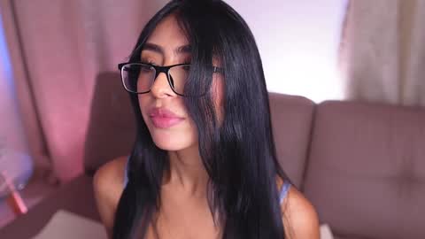 Sara  online show from January 2025 03:50:01 PM