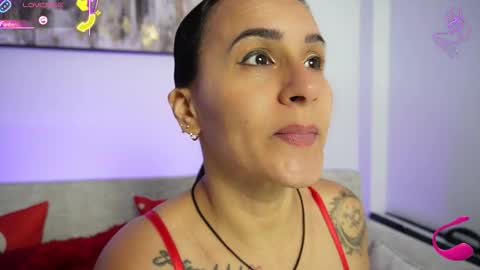   online show from November 2025 12:06:01 PM