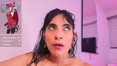 Snapshot of sara_cook chatting on May 2026 02:45:01 PM Sara Cook online show from May 2026 02:45:01 PM