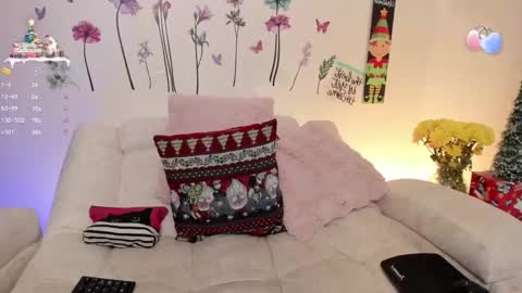 Sara Crowe online show from January 2025 05:30:02 AM