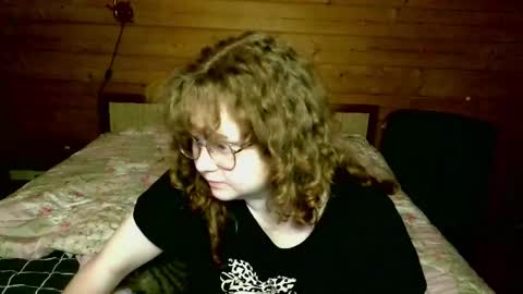 Snapshot of sara_del_sun chatting on May 2026 08:19:02 AM Sara online show from May 2026 08:19:02 AM