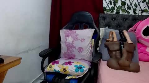 Sara Greyx online show from February 2025 12:37:01 AM