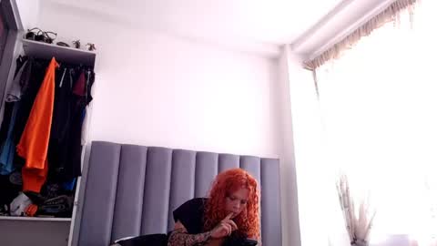 sara_johnson__ online show from May 2026 01:18:02 PM