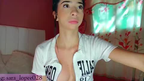 sara_lopee1 online show from February 2025 12:25:02 PM
