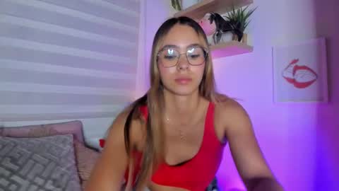 Snapshot of sara_madrid_ chatting on March 2026 11:46:02 AM online show from March 2026 11:46:02 AM