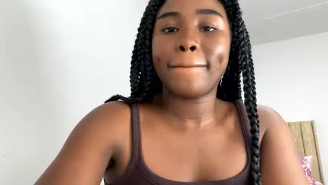 Sara online show from September 2025 09:37:01 PM