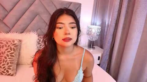 Snapshot of sara_owens7 chatting on February 2026 01:57:02 AM sara_owens7 online show from February 2026 01:57:02 AM