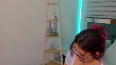sara_red_x online show from May 2026 03:14:02 AM