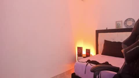 sara_roades online show from December 2025 02:11:01 PM