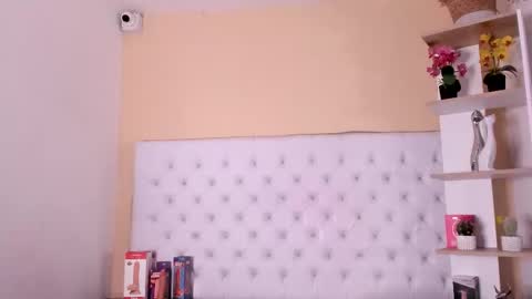 sara_salgado online show from September 2025 11:12:02 AM