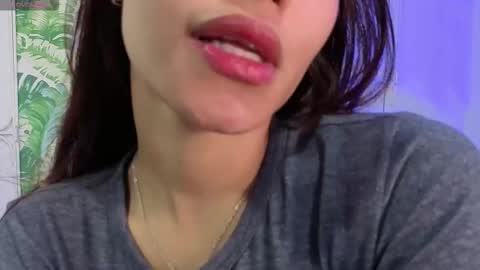 sara  online show from November 2025 03:33:02 PM