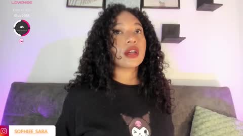 sara sofia online show from September 2025 03:36:01 PM