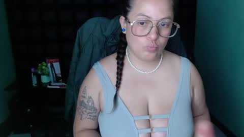 sara_thonson_ online show from February 2025 09:34:02 AM