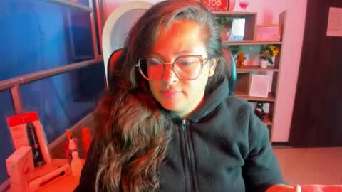 sara_thonson_ online show from November 2025 03:16:02 AM