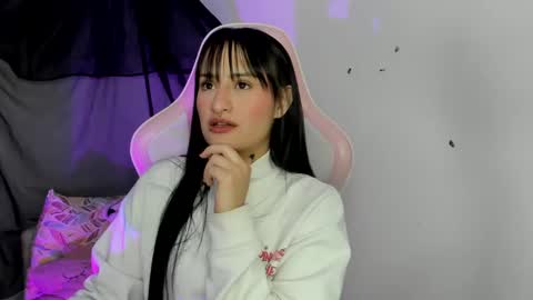 Sarah Ramirez online show from January 2025 03:38:01 AM