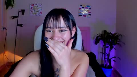 Sarah Ramirez online show from February 2025 08:48:02 PM