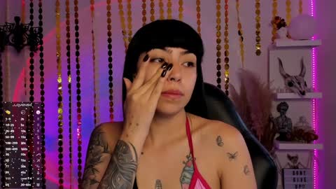 Sara online show from January 2025 11:02:02 PM