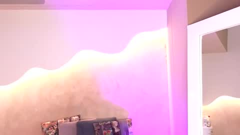 saraaguzman online show from January 2026 07:19:01 PM