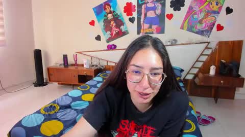 Alahia and Marilyn online show from December 2024 05:47:02 PM