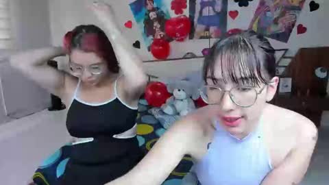 Alahia and Marilyn online show from February 2025 01:38:02 PM