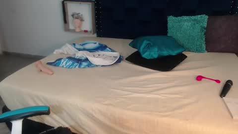 SARAHGIL online show from February 2025 11:55:01 PM